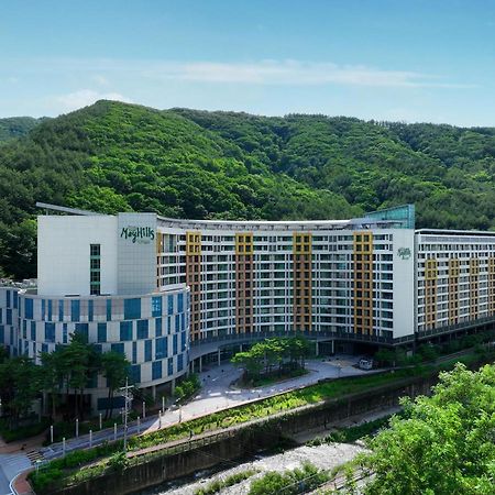 Jeongseon Mayhills Resort Extérieur photo