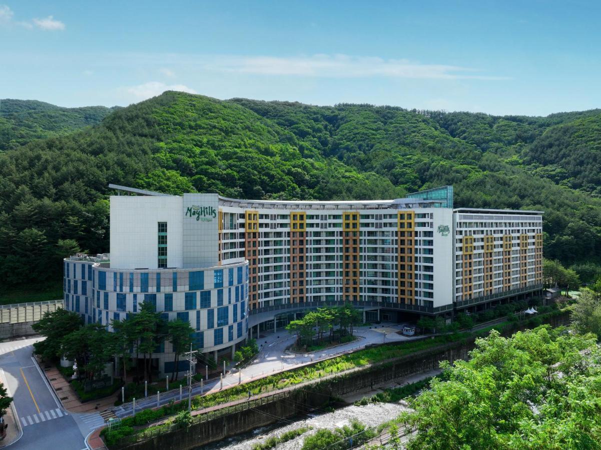 Jeongseon Mayhills Resort Extérieur photo