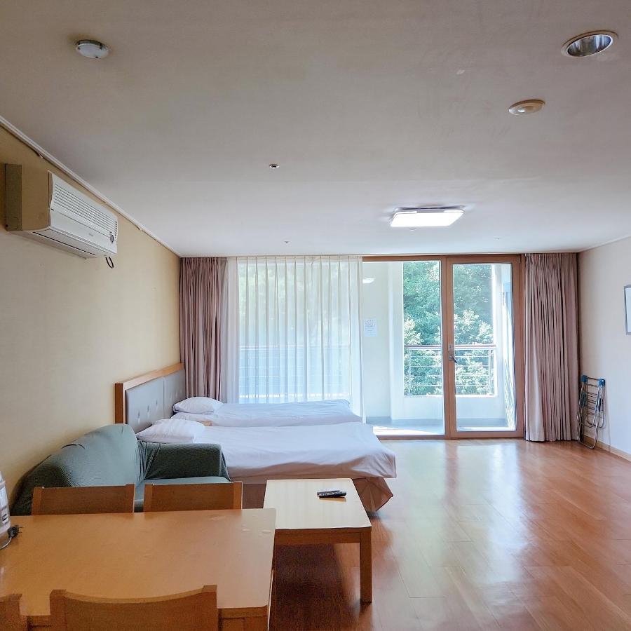 Jeongseon Mayhills Resort Extérieur photo