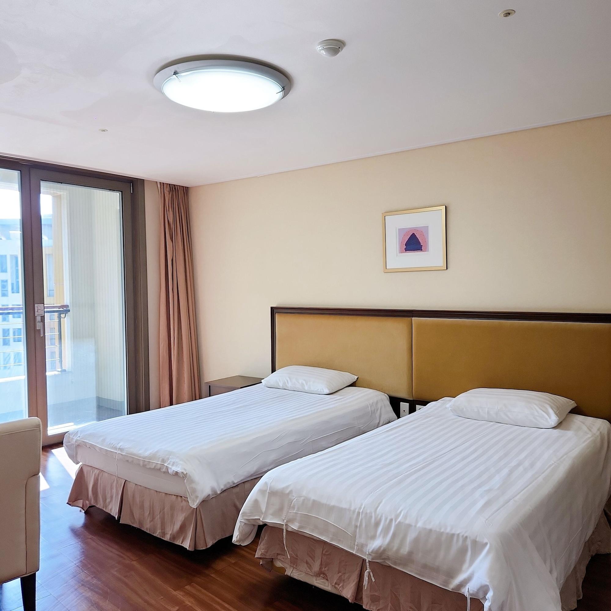 Jeongseon Mayhills Resort Extérieur photo
