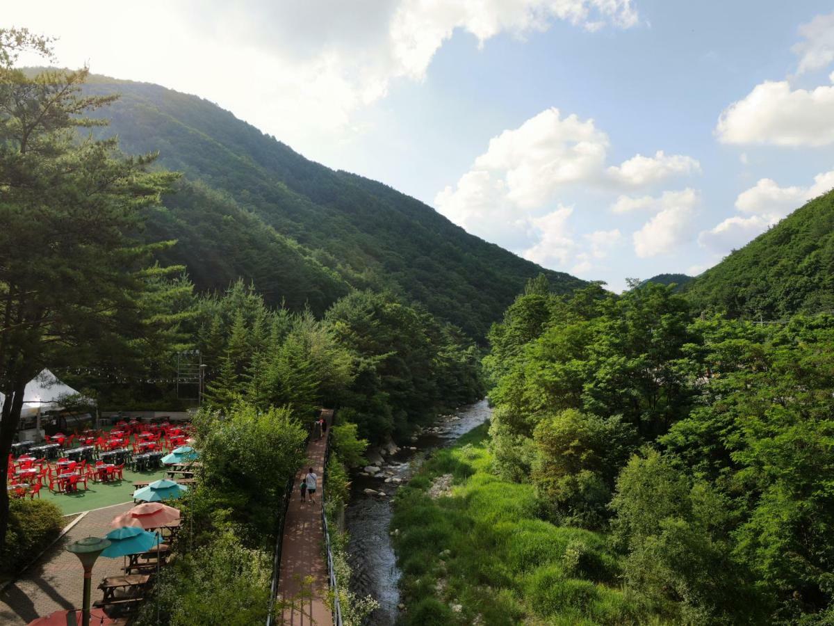 Jeongseon Mayhills Resort Extérieur photo